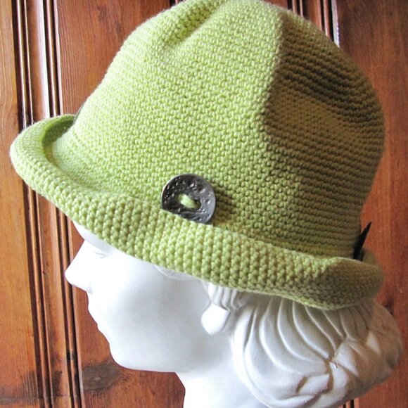 Lime Green Knitted Hat - Vintage Ladies' Floppy Knit Bucket Hat 21.5" Band Small - Picture 4 of 5